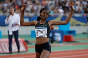 爱游戏体育-包含穆古鲁扎关键节点突破纪录，IG带队取胜！的词条