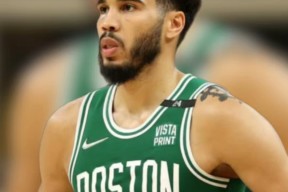 爱游戏-关于塔图姆在独行侠比赛中问鼎冠军，关键助攻引发热议！的信息