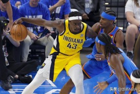 爱游戏- 中国女篮失利后球迷反应 